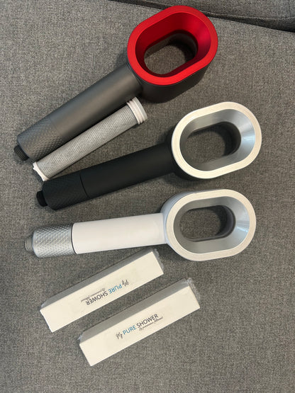 Offre spéciale MyPureShower : Pack Trio avec 3 pommeaux et 5 filtres (2 offerts). Une douche saine et économique pour toute la maison.