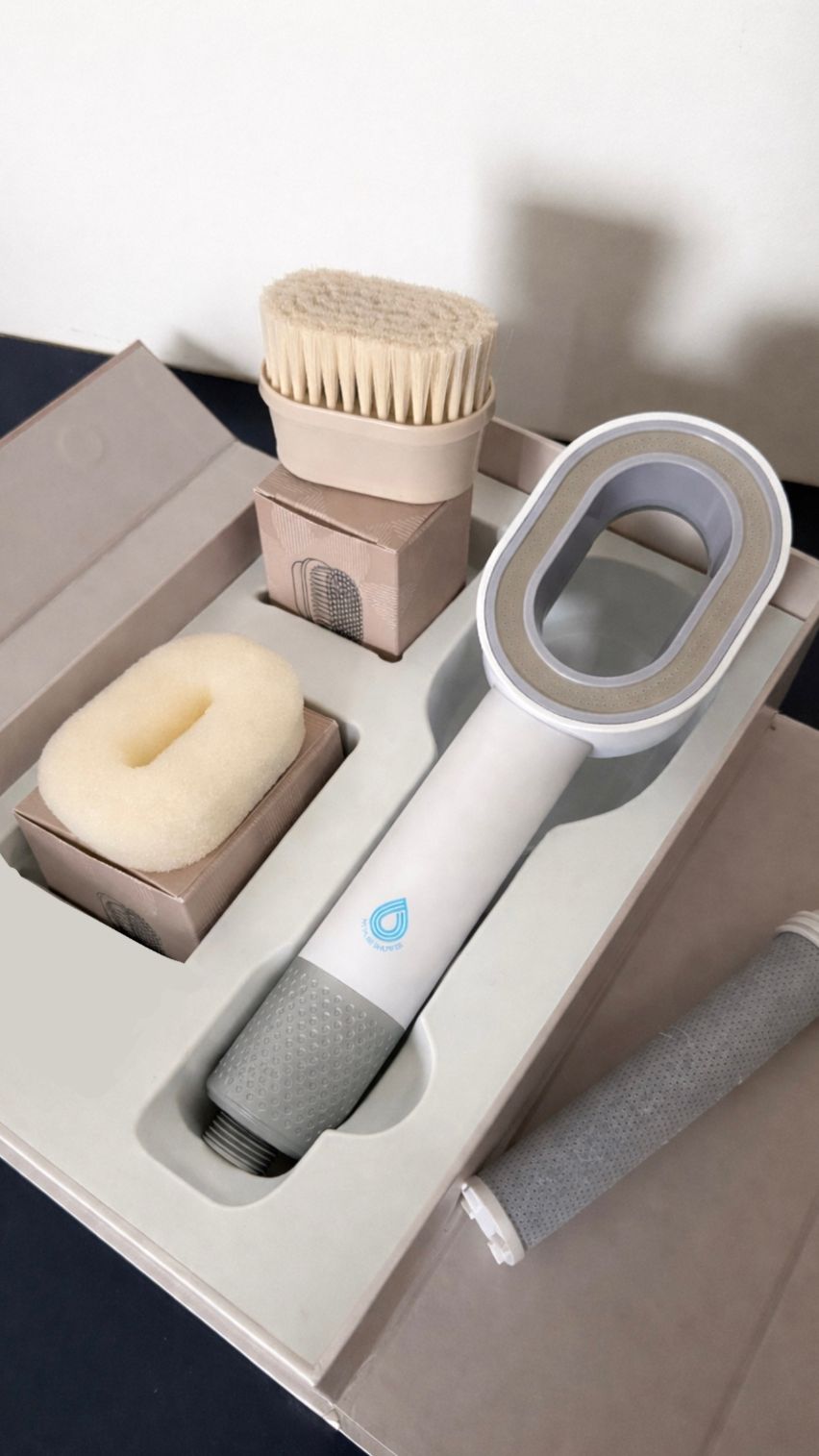 Coffret PEAU DOUCE pommeau filtrant Blanc