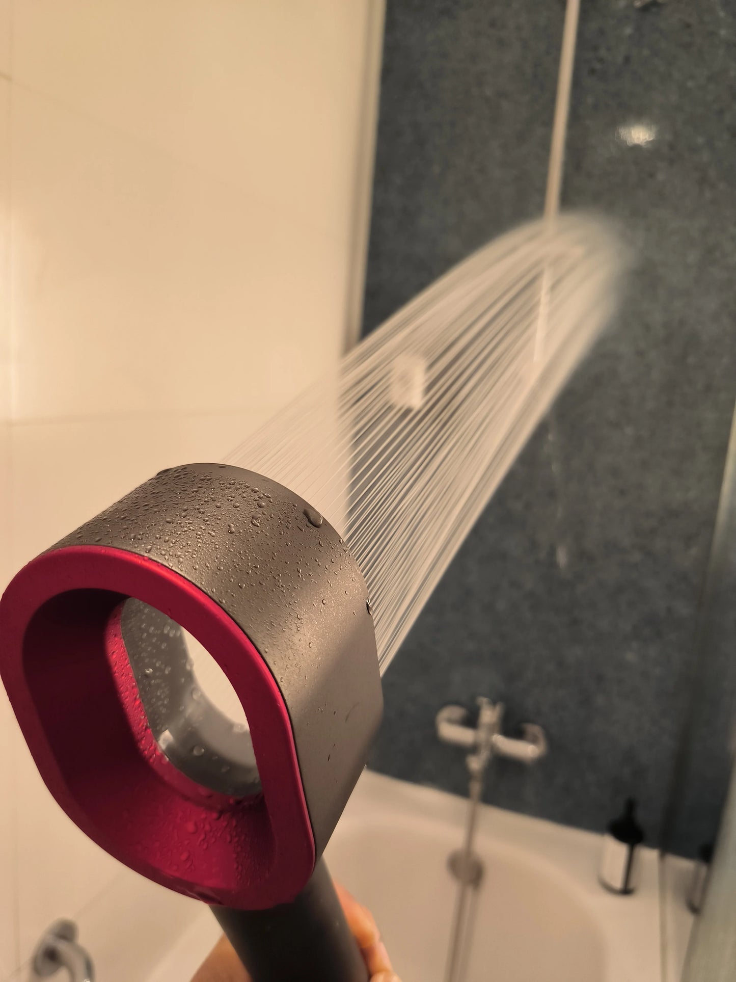 pommeau de douche anti chlore et calcaire design 