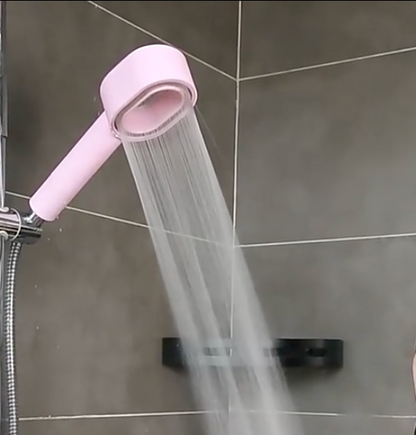 pommeau de douche rose avec filtre anti calcaire et anti douche 
Dites adieu au chlore et aux impuretés de l'eau avec le pommeau de douche Pure Shower !
Conçu pour offrir une expérience de douche saine et agréable, le pommeau Pure Shower est équipé d'un filtre haute performance qui élimine efficacement le chlore et autres contaminants présents dans l'eau. Parfait pour ceux qui cherchent à protéger leur peau et leurs cheveux des effets agressifs du chlore, ce pommeau est la solution idéale pour un bien-être 