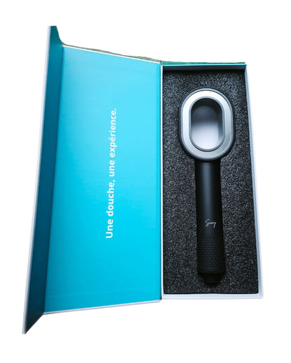 Photo du pommeau de douche filtrant  en couleur noir anti calcaire, anti chlore 